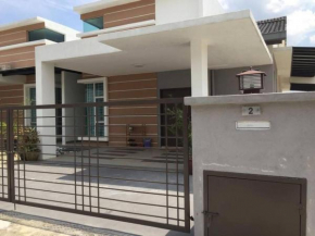 jm homestay semi d deluxe